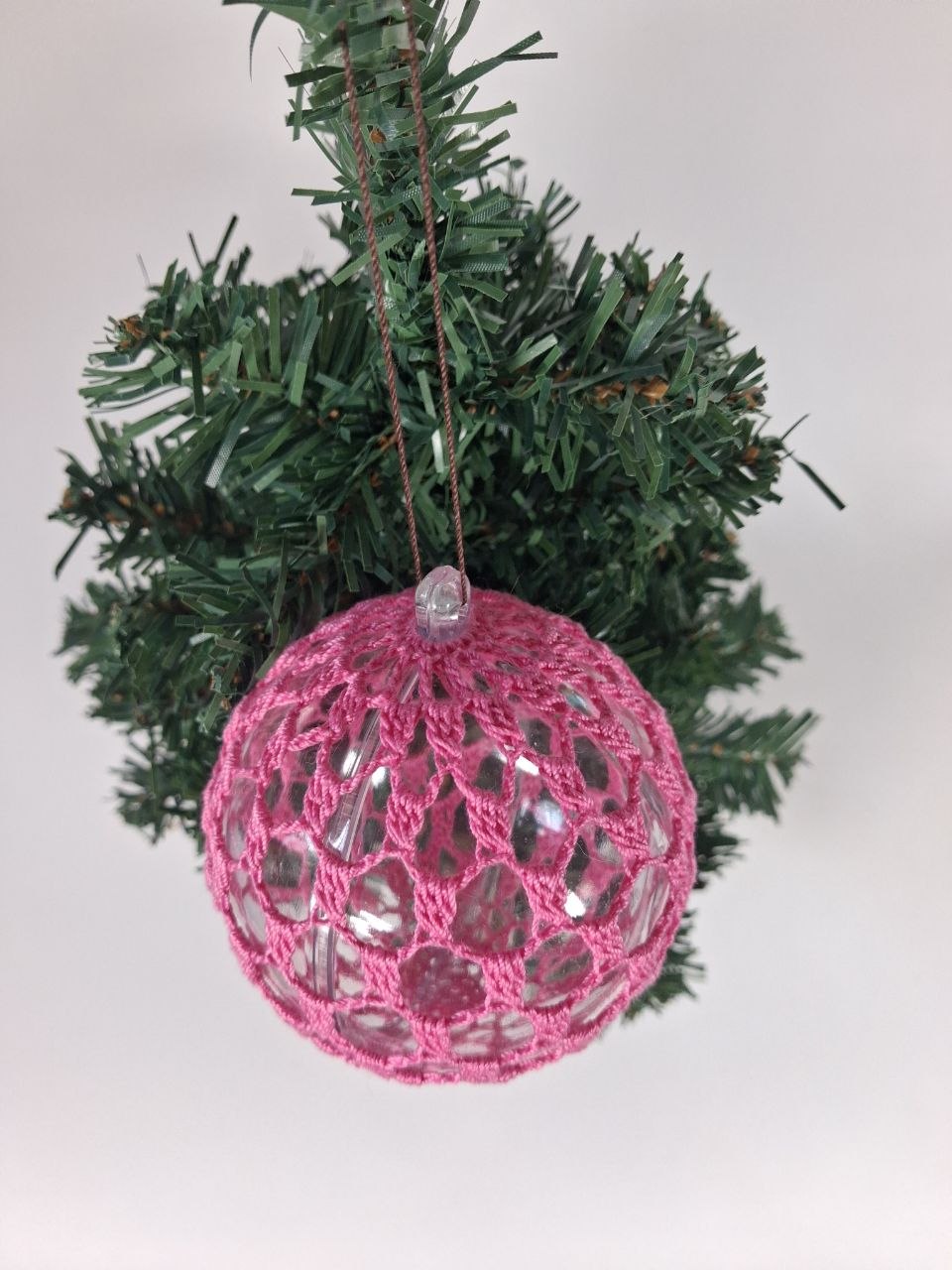 Pink Crochet Christmas Bauble (big pattern)