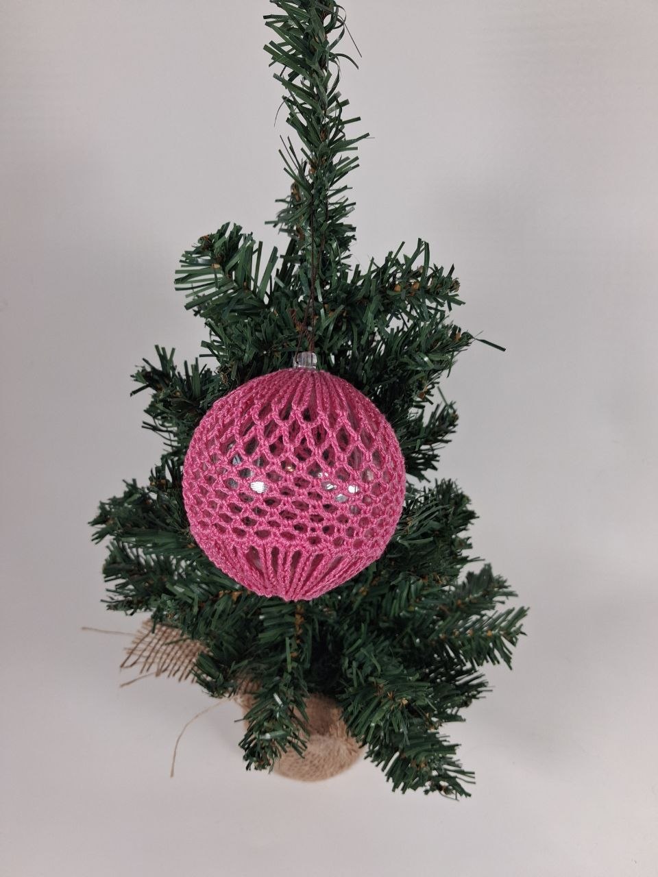 Pink Crochet Christmas Bauble (small pattern)