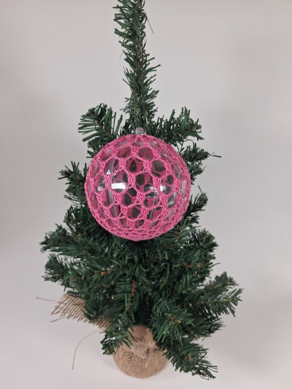 Pink Crochet Christmas Bauble (big pattern)